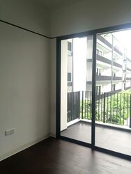 Village @ Pasir Panjang (D5), Condominium #552511811
